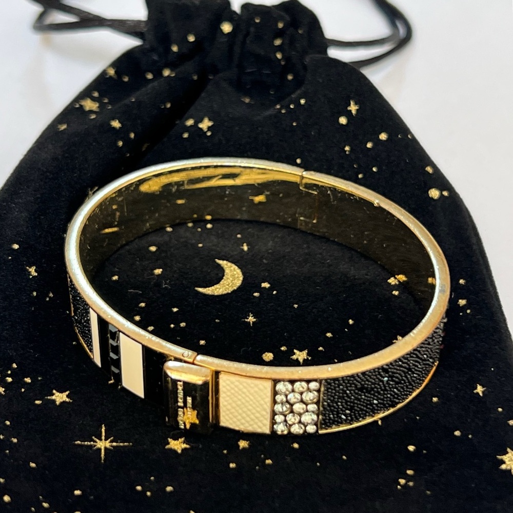 Henri Bendel Bracelet - Picture 9 of 9